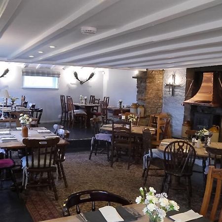 Garway Moon Inn Bagian luar foto